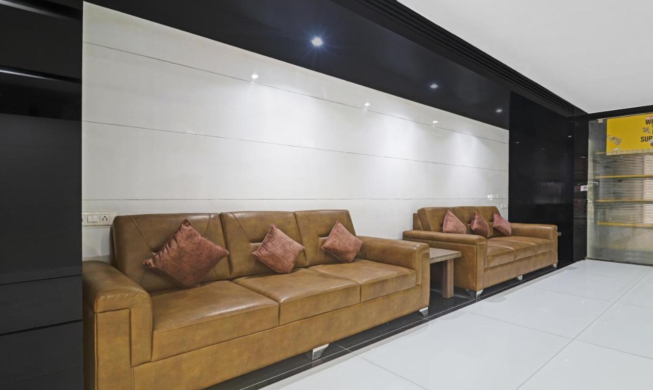 Hotel Vjr Residency By Hotelscart Haiderabad Buitenkant foto