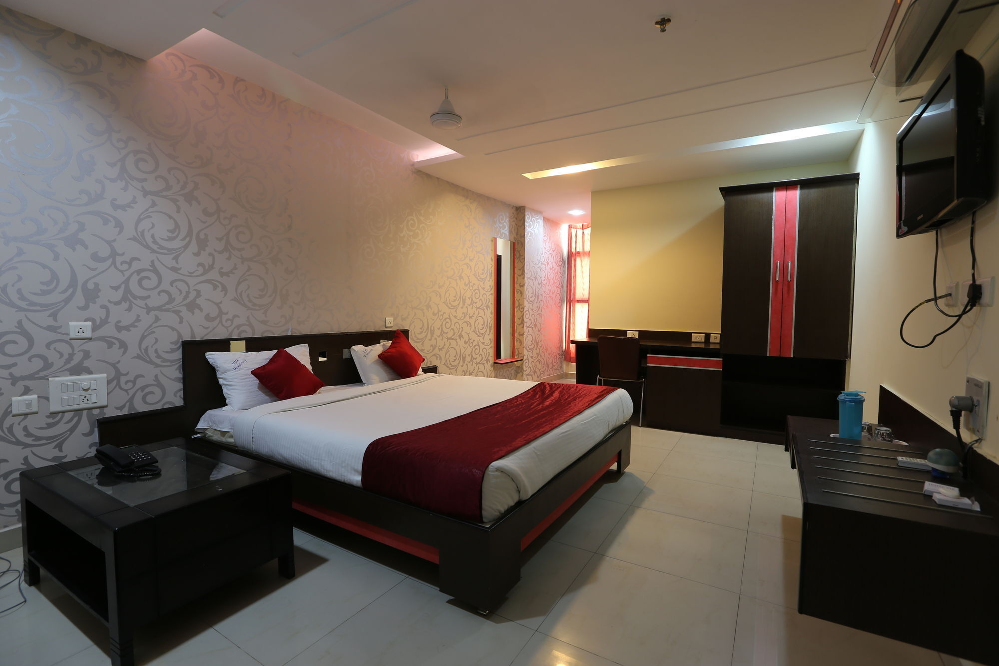 Hotel Vjr Residency By Hotelscart Haiderabad Buitenkant foto