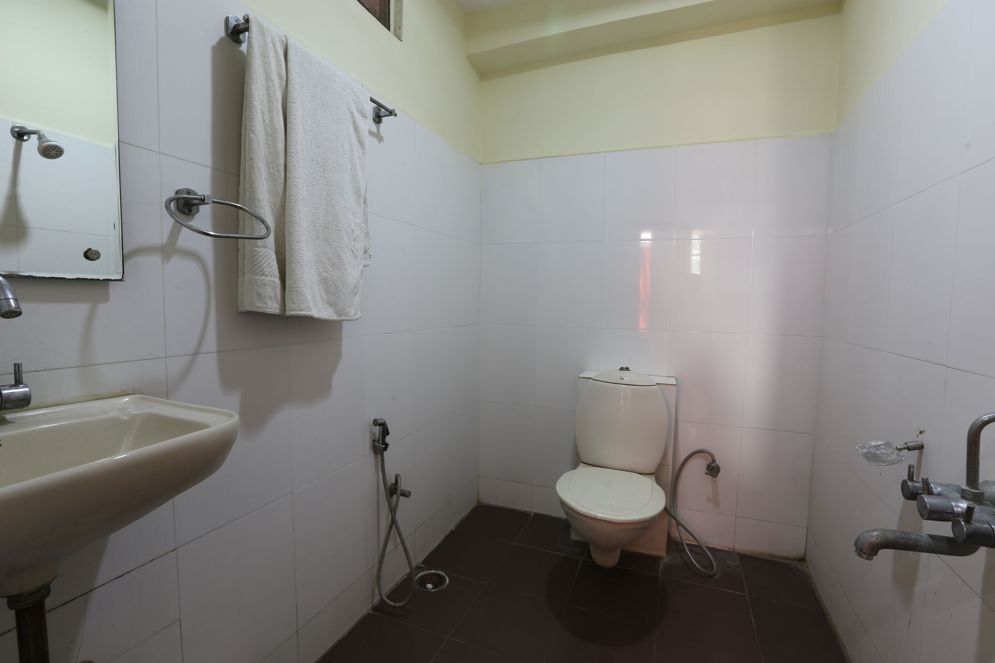 Hotel Vjr Residency By Hotelscart Haiderabad Buitenkant foto