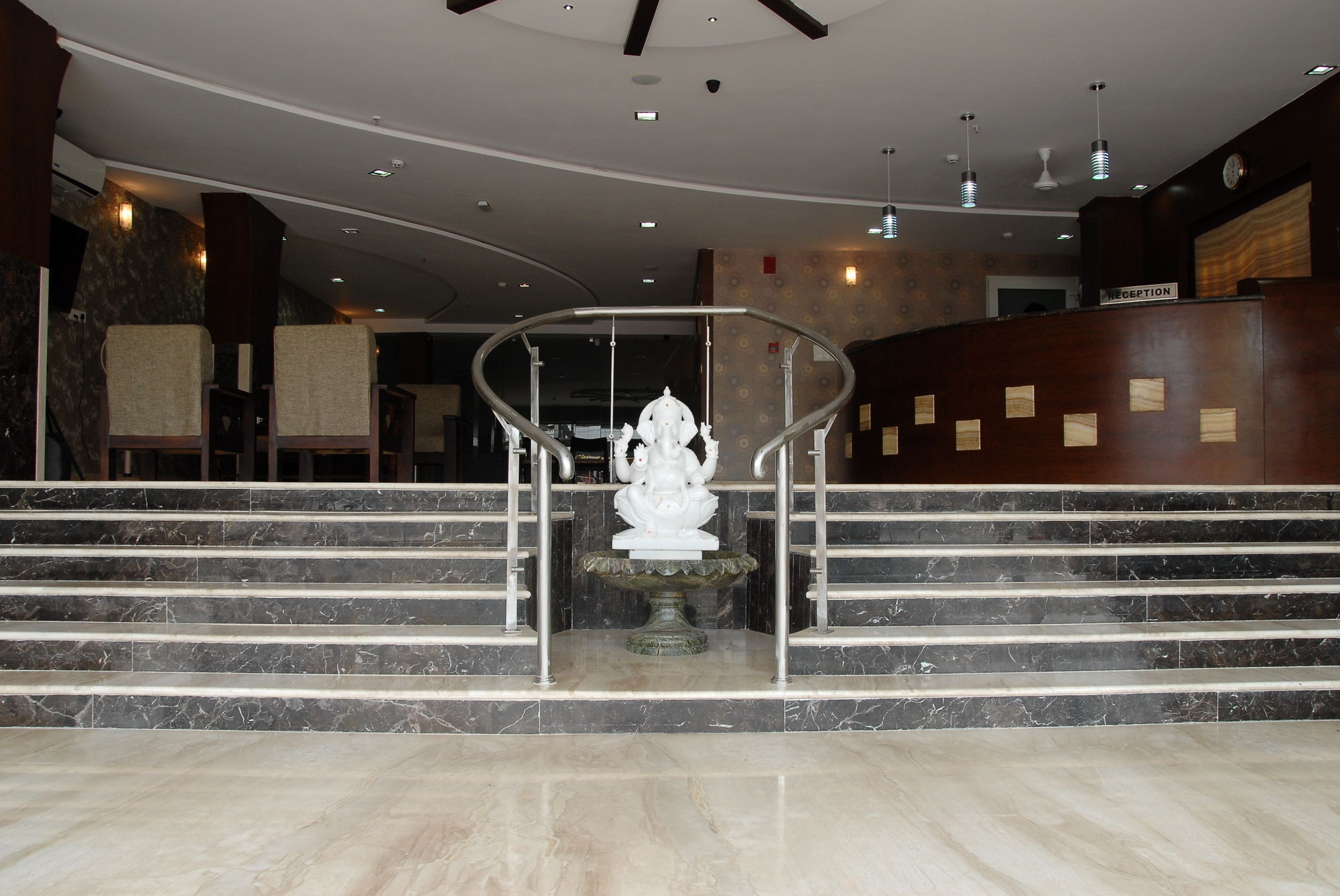 Hotel Vjr Residency By Hotelscart Haiderabad Buitenkant foto
